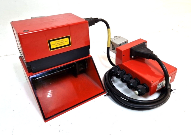 Leuze BCL 80 OM 100, BCL80OM100 Barcode-Scanner + MA 10 120, MA10120 Controller