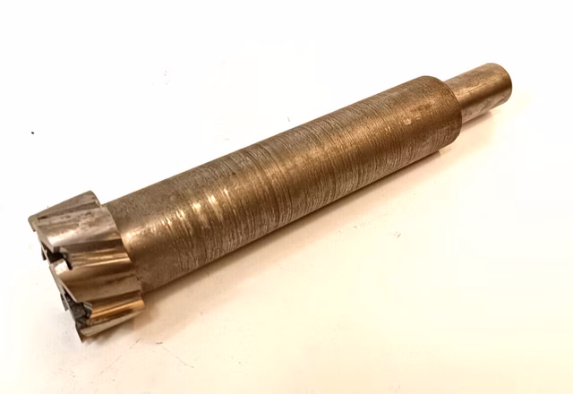 Werkzeugaufnahme Kegel: Ø 25 mm Aufnahmekegel Fräser: Ø 52 mm Kegeldorn