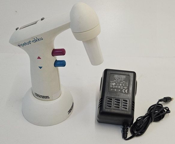 Hirschmann Pipetus akku betriebene Pipettierhilfe 0,1 ml bis 200 ml