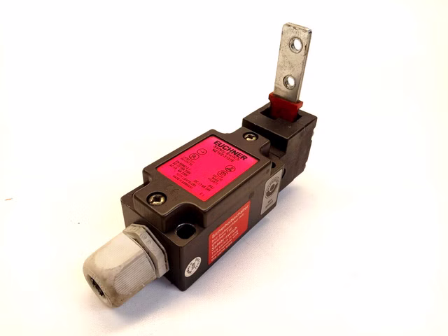 Euchner NZ1VZ-3131E Safety Switch NZ1VZ3131E Sicherheitsschalter, Schutzschalter