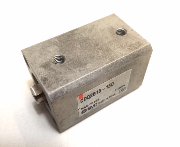 SMC CDQ2B16-15D Compact Cylinder, Kurzhubzylinder