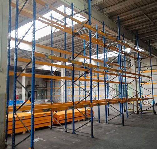 Jungheinrich MP Palettenregal 10,80 Meter Lagerregal Höhe 5700 mm 4 Ebenen