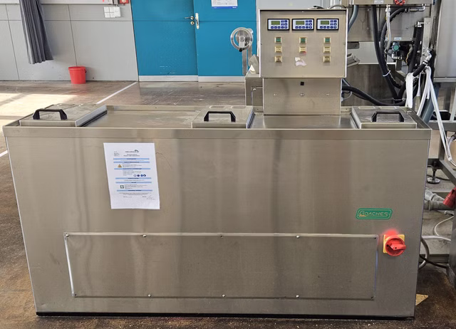 Roaches 3 Bad Labor Färbemaschine Färbeautomat Glasfärbemaschine