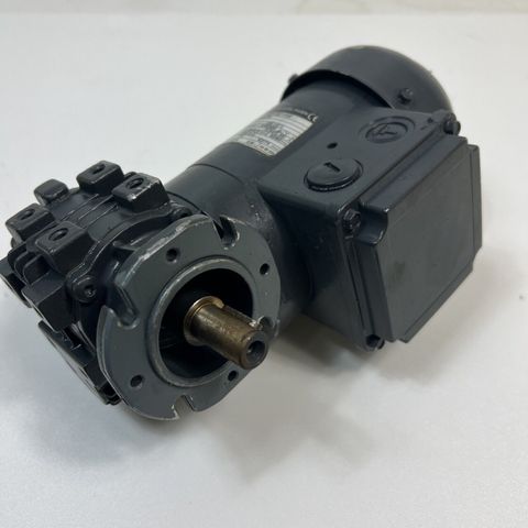 Bauer BS02-37V/D04LA4 Getriebemotor 3-phasen Motor M1801003-18 | 1350/min i=22