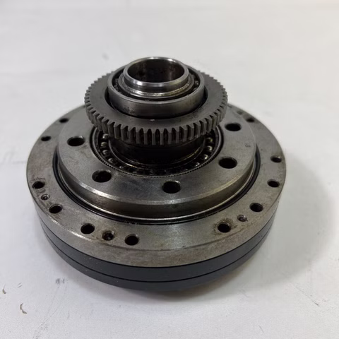 FANUC M16i 25-80-714458-18 Reduzierstück 4 Achse A290-7212-7402 Getriebe Reducer