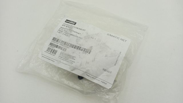 Siemens 6GK1901-0DM30-2AA5 Industrial Ethernet M12 Panel Feed Through Pro 4 Stk.