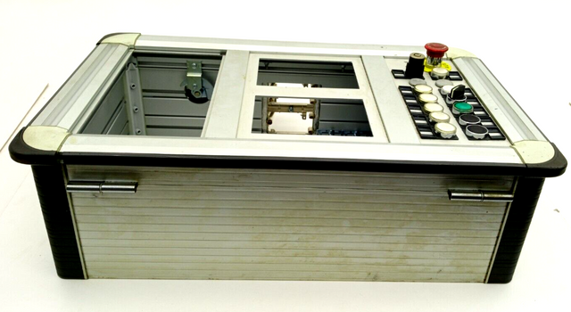 Rittal CP 6372.009 Comfort Panel 66x41x21 cm Gehäuse CP6372.009 Bediengehäuse