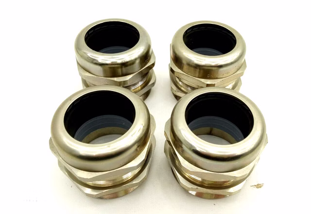 24x Skintop Kabelverschraubung Messing Metall Verschraubung Buchse Dichtung