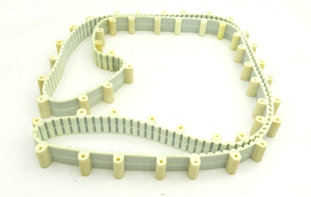 Zahnriemen mit Nocken Riemen Antriebsriemen länge 220cm