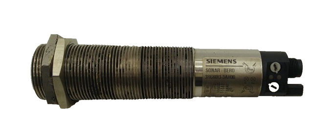 Siemens 3RG6013-3AH00 SonarBero Näherungsschalter 3RG60133AH00 Ultraschallsensor