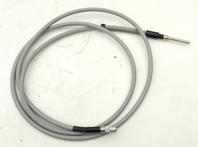 2,5m Karl Storz 81594SB Lichtleitkabel für Kaltlichtquelle Endoskopie 