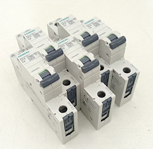 5x Siemens 5SL6106-7 Leitungsschutzschalter Schutzschalter Schalter 230/400 V