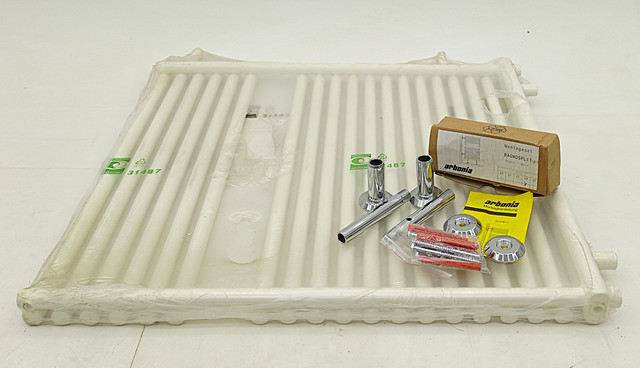 Arbonia Bagnotherm BT79 Heizkörper 84×83 cm