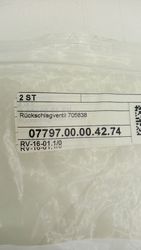 51749_8.jpg 51749_8.jpg