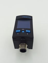 51760_7.jpg 51760_7.jpg