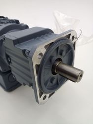 52200_9.jpg 52200_9.jpg