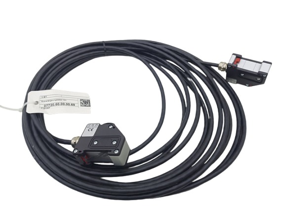 IBR F121307 Bus-Verlängerungskabel 10 m Vorderansicht