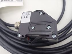 Bild 3 IBR F121307 Bus-Verlängerungskabel Anschlussseite mit Typenschild