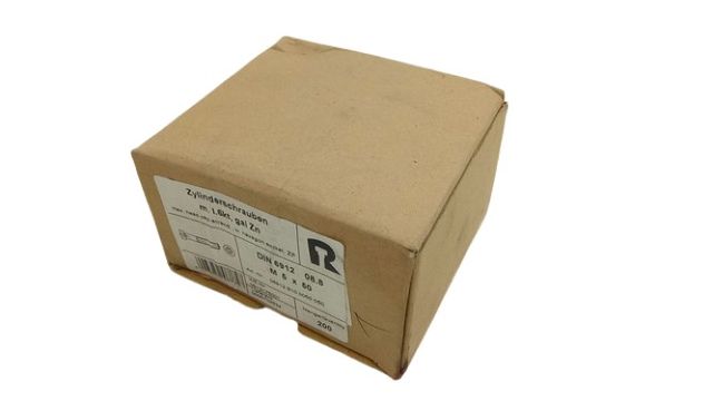 200x Reyher 06912.810.0050.050 Schraube mit Innensechskant