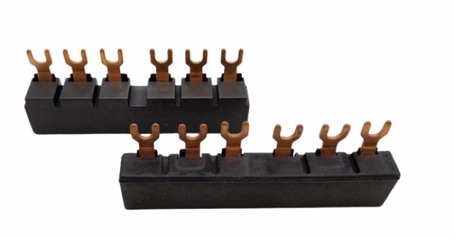 2x Eaton B3.0/2-PKZ0 3-Phasen-Stromschiene Link 63A Gabelklemme