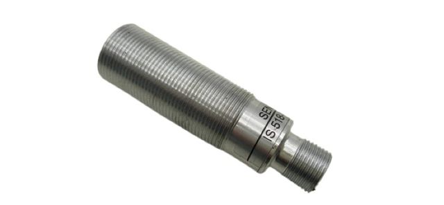 Sensopart IS 518-42 M12 Stecker 4-poliger induktiver Sensor
