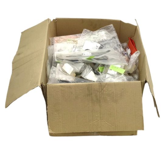 Posten KFZ-Ersatzteile Konvolut. Ca. 13 kg GM Motors Ford