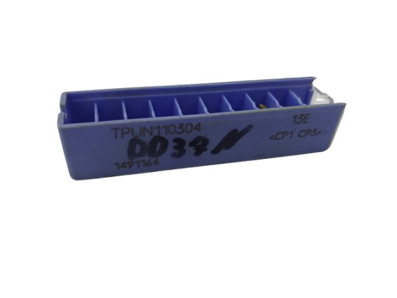 9x Sandvik TPUN110304 Hartmetall-Wendeschneidplatten