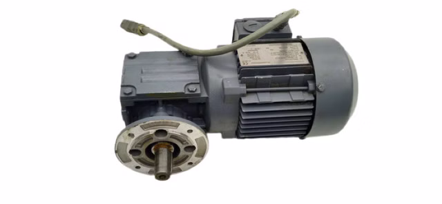 SEW Eurodrive 01.1365983002.0004.10 WF20DT71D4 Getriebemotor
