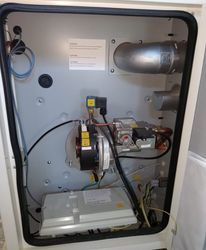 56993_5.jpg 56993_5.jpg