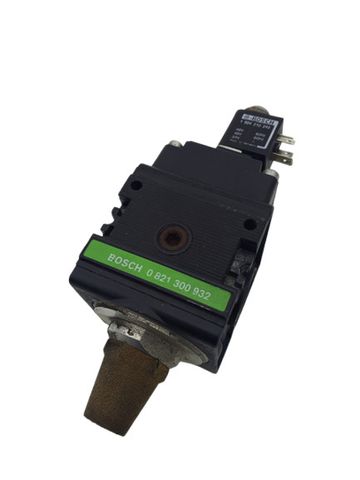 Bosch 0 821 300 932 Druckregel Und Steuerventil 1824210243