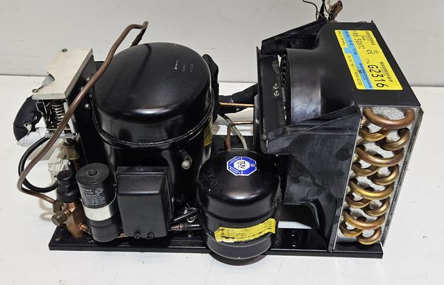 Danfoss FR8,5 GXT2 Verflüssigungssatz luftgekühlt vollhermetisch Verflüssiger