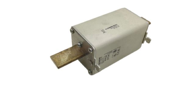 Siemens 3NE1330-4D PV NH2L 315 A gPV Sicherung 1000 V DC