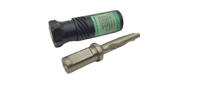 Hartner 86612 Ø13.4 mm Wendeplatten und Vollbohrer