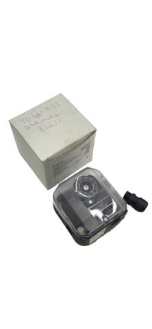 Krom Schröder 84447300 DG10U-3 Gas-Druckwächter