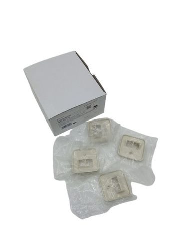 13x Busch Jaeger 1803-02-212 Netzwerkdose Cremeweiß