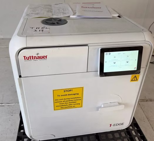 Tuttnauer T-Edge 10-W Tischautoklav Zahnautoklav Autoklav 23 Liter 245 Zyklen