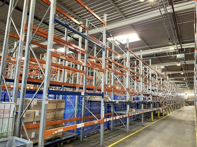 130m Palettenregal SSI SCHÄFER 2700mm max 13500kg Höhe 5,5m