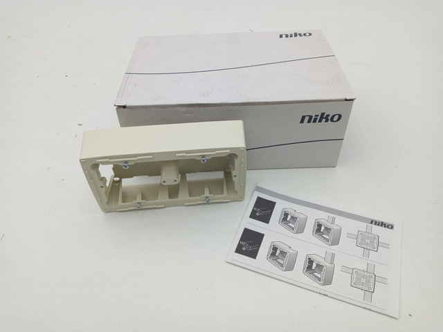 5x Niko 100-77500 Doppel-Aufputzdose Creme