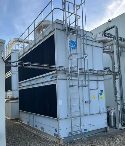 BAC S15E 1018-10 LE offener Kühlturm Verdampfer Kälteanlage Wärmetauscher 