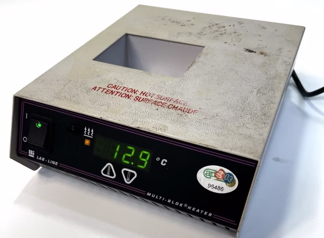 Labline 2000-1CE Heat Block Inkubator Laborgerät Trockenbad 