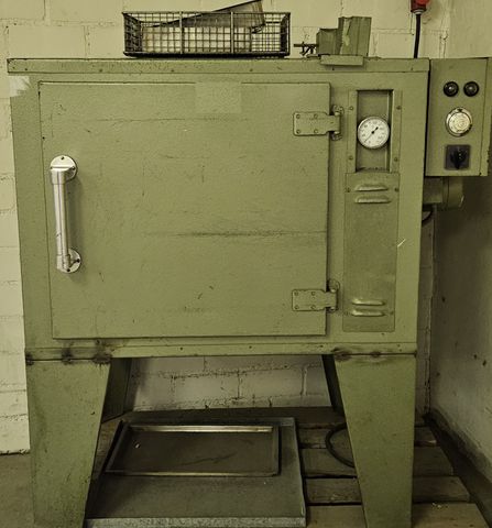 Reinhardt TV 60 Industrieofen 50-200°C Härteofen Ofen 2,5 kW Trockenschrank