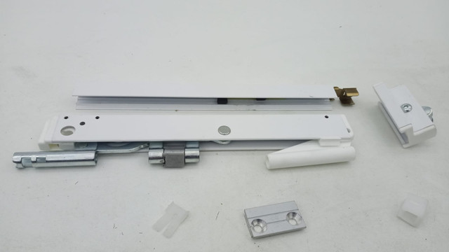 Geze 030502 Oberlichtöffner Scissors RAL 9016 030 502