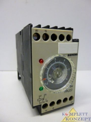 Siemens 7PU2240-1AJ30 Relais Schaltuhr