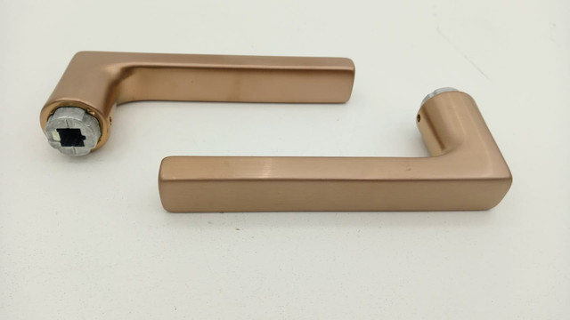 Hoppe 17711280 M1643/843KV/ 37-42mm Dallas Drückergarnitur