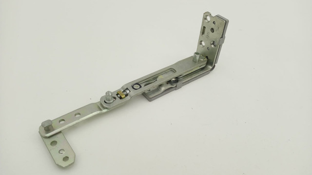 Roto 606324 NT DII FAX ARMR K02 Falzaxer Rechts Designo II