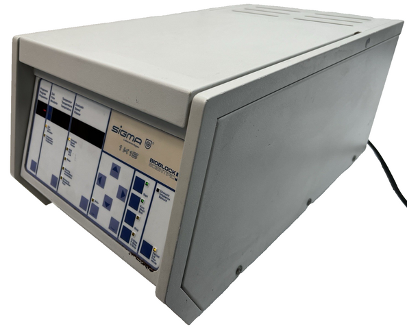 Sigma 1K15 Bioblock Zentrifuge Laborgerät Tischzentrifuge