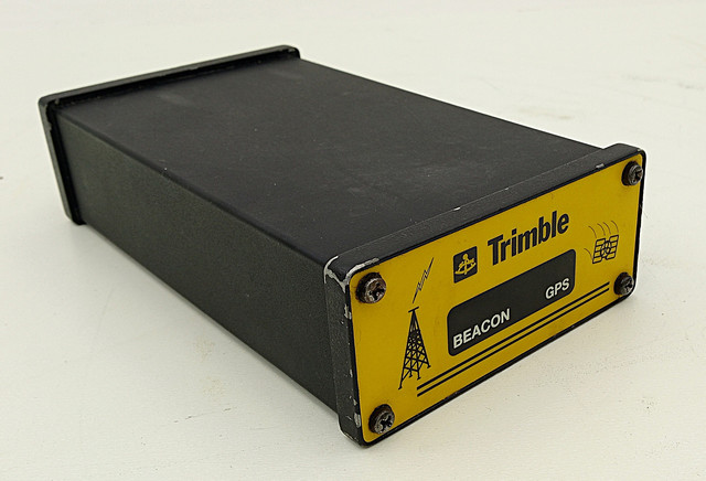 Trimble 29654-01 GPS Beacon Receiver Empfänger DGPS Modul 9VDC