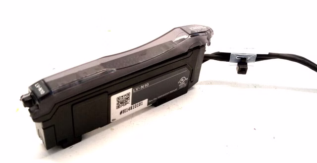 Keyence Digitaler Lasersensor LV-N10