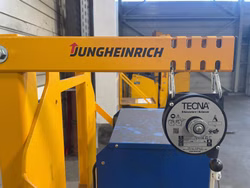 62924_3.jpeg 62924_3.jpeg