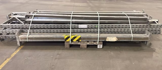 Dexion Vertikalregal einseitig 5,5 m Langgutregal Haspelregal Höhe 3,6 m